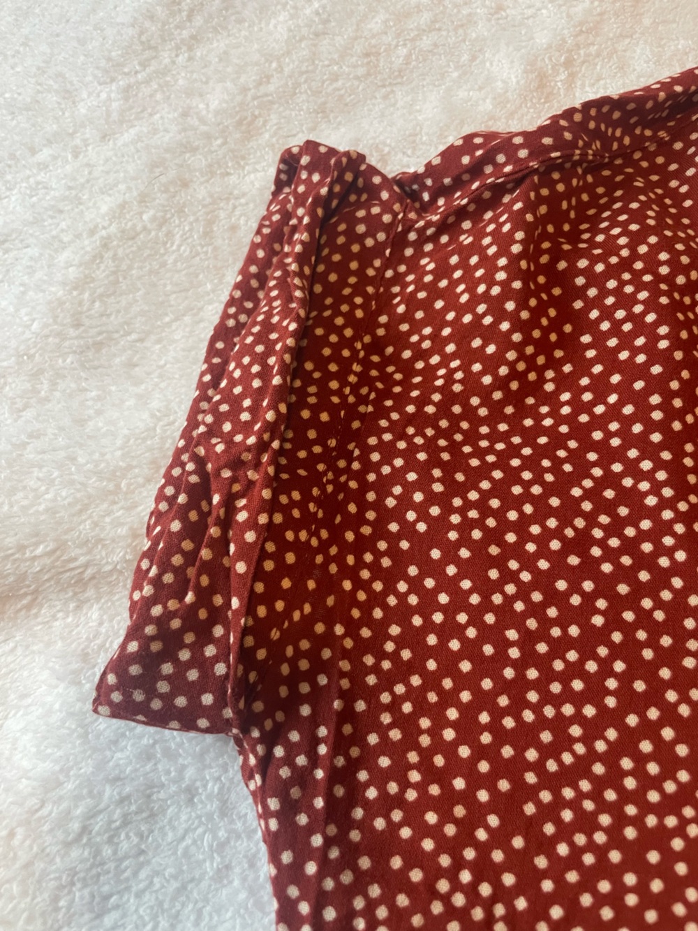 Old Navy Blouse - Picture 4 of 4